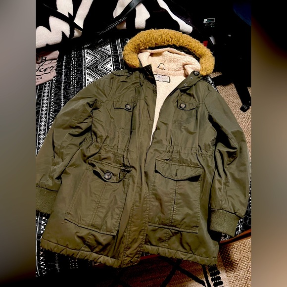 G.H. Bass & Co. Jackets & Blazers - Very warm winter coat